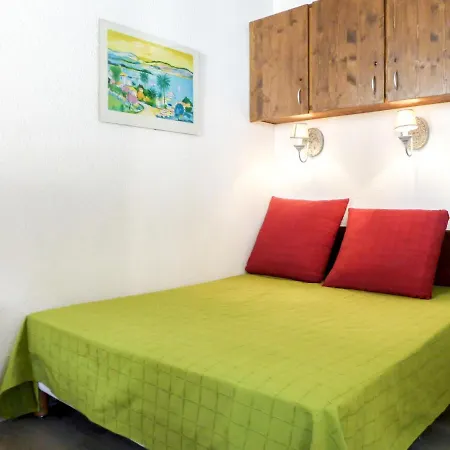 Apartment Le Chamois Blanc-8 By Interhome Chamonix