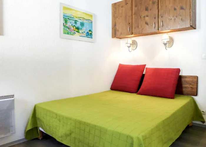 Apartment Le Chamois Blanc-8 By Interhome Chamonix